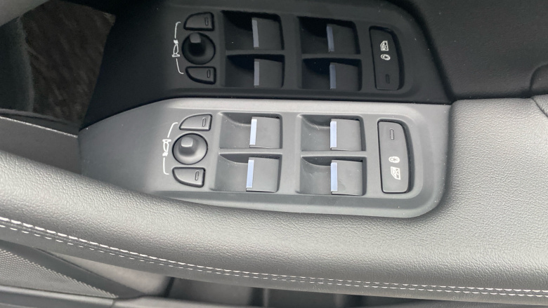 Jaguar I-Pace 294kW EV400 R-Dynamic SE Black 90kWh 5dr Auto Electric Estate